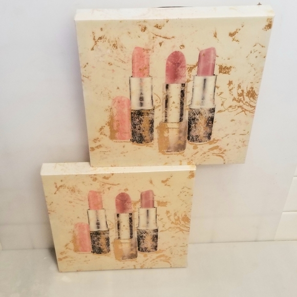 Lipstick Design Pic/ Wall Art Set - Picture 3 of 4